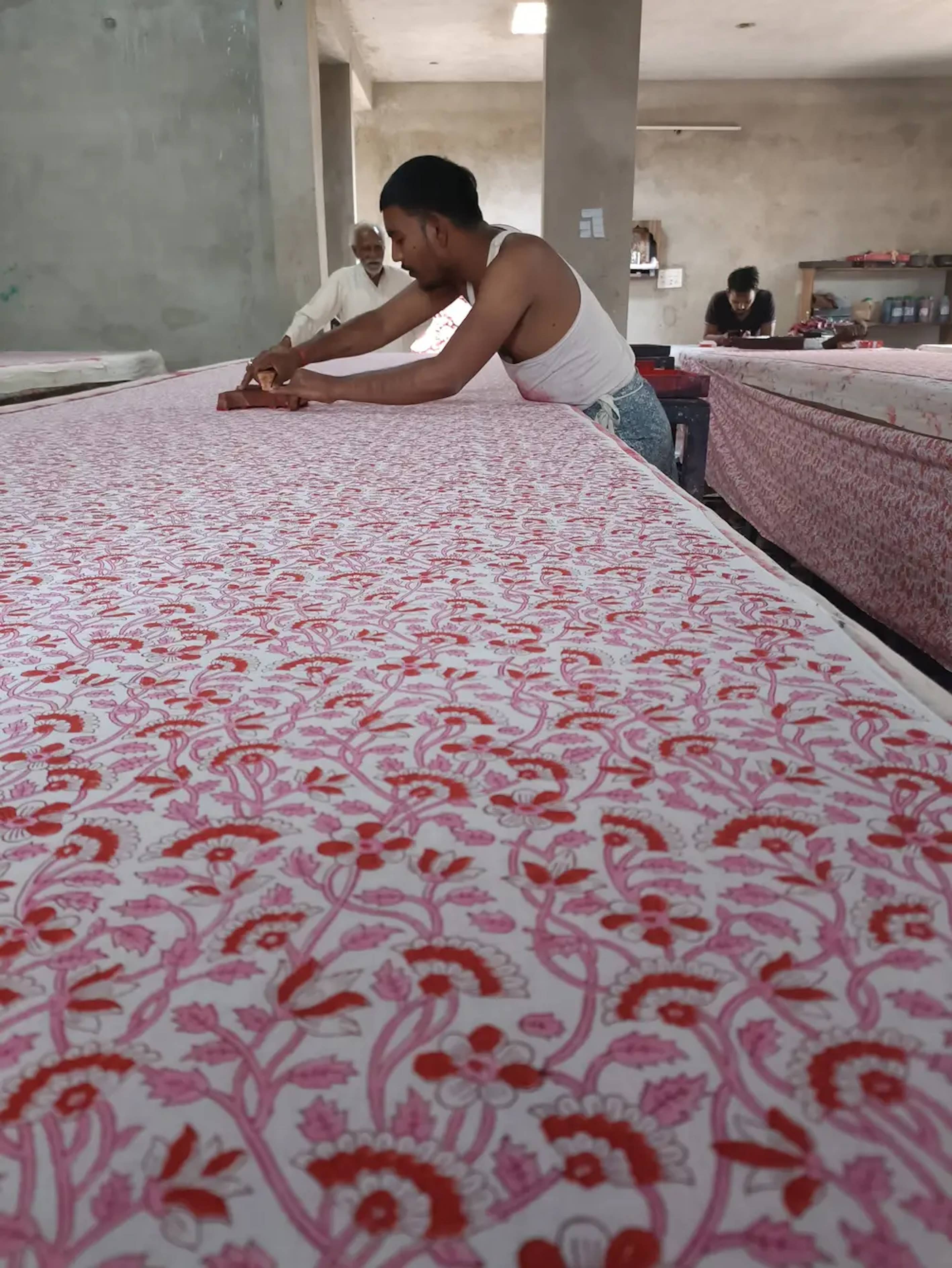 Vert Robe Skye imprimée à la main, verte  en vente sur Faire8