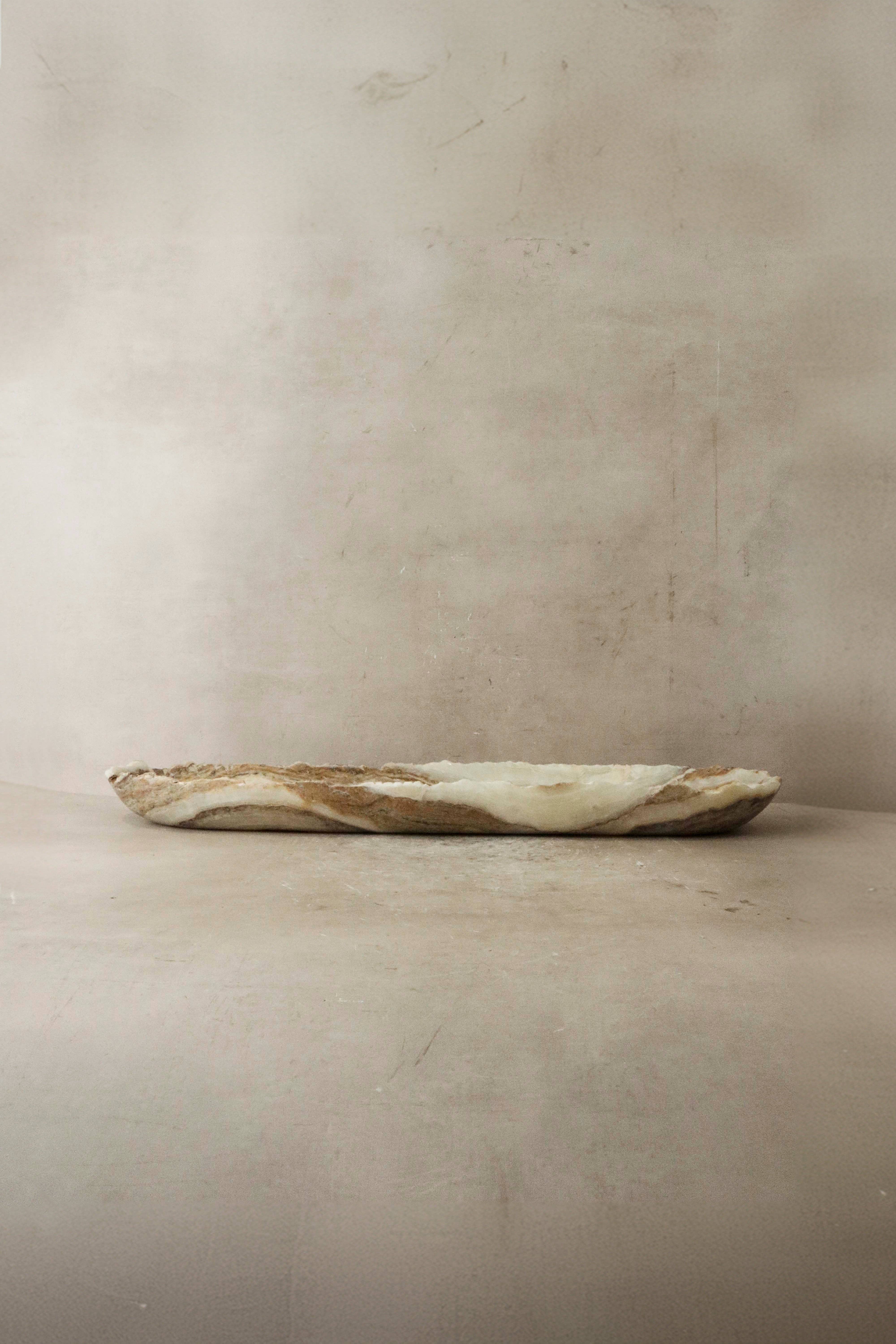 Botanical Boys - Wholesale Decorative Plate/Dish/Bowl - Premium Onyx Bowl Raw Edge No 111