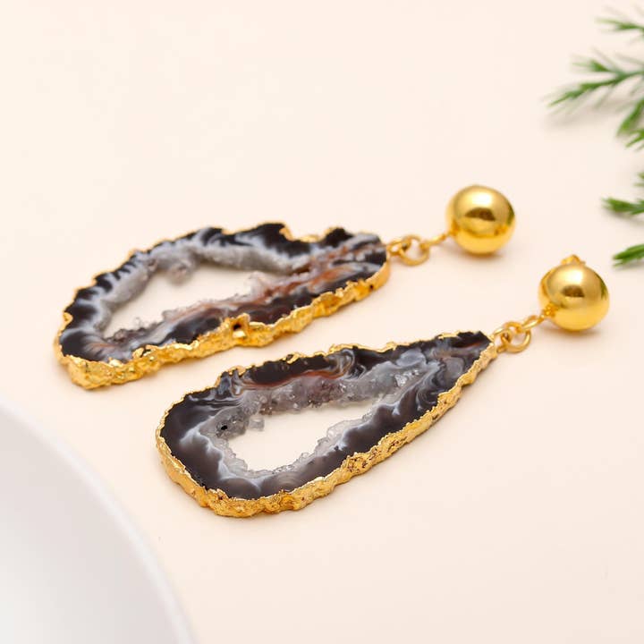 AG 925 JEWELLERY - Wholesale Dangle earrings - Hypoallergenic Brass Tobacco Geode Slice Agate Drusy Drop Earrings3