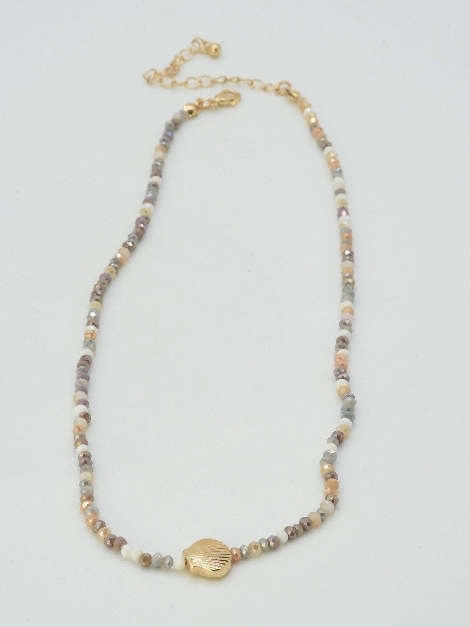 MiMi Wholesale - Wholesale Pendant/Charm Necklace - CN4372 Beaded Shell Pendant Necklace1