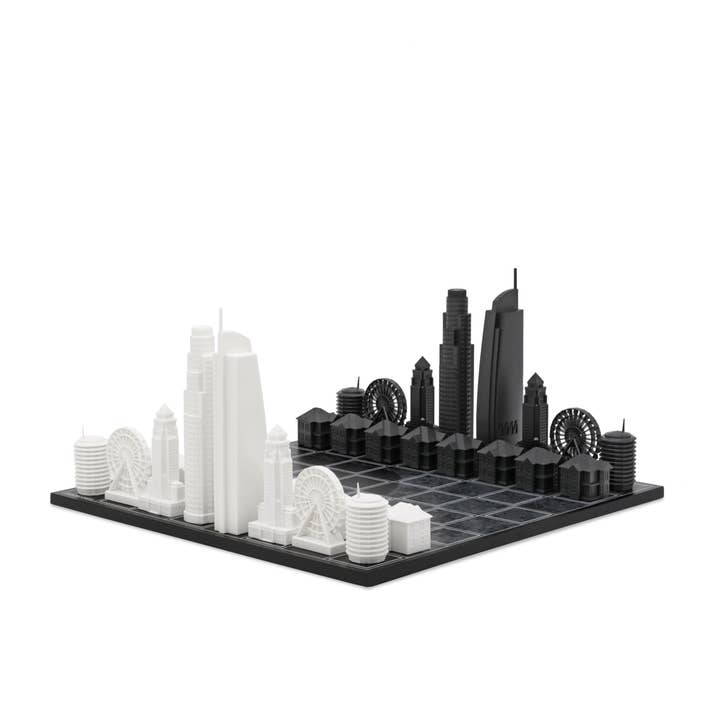Skyline Chess - Wholesale Board Game - The Los Angeles Edition - Skyline Chess Set