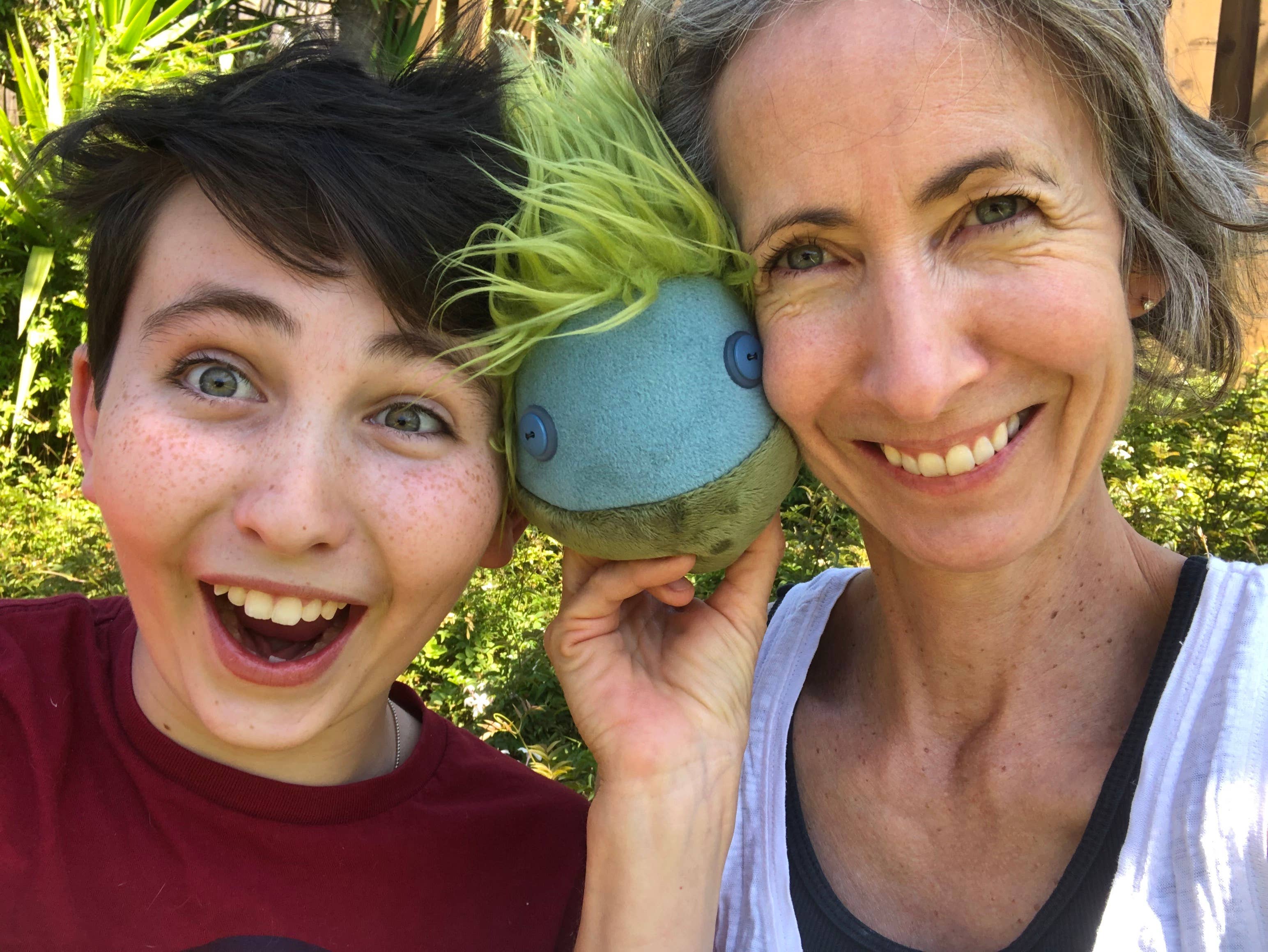 Mimbleball - Wholesale Stuffed/Plush Toy - Kids & Baby - Gabe (Packaging Box) -- the cuddly, comforting companion8