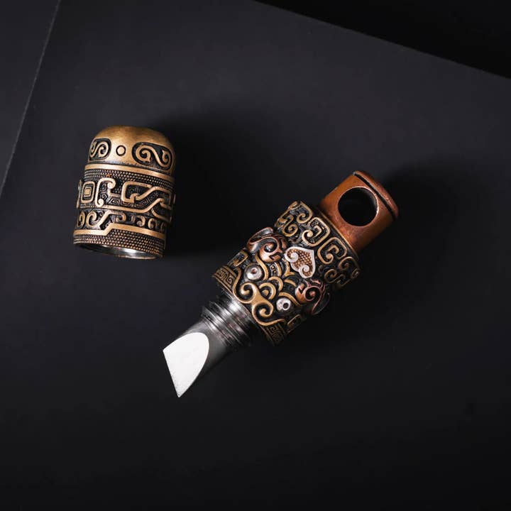 Coppertist.wu - Wholesale Pendant/Charm Necklace - Oriental Patterned Box Opener Pendant