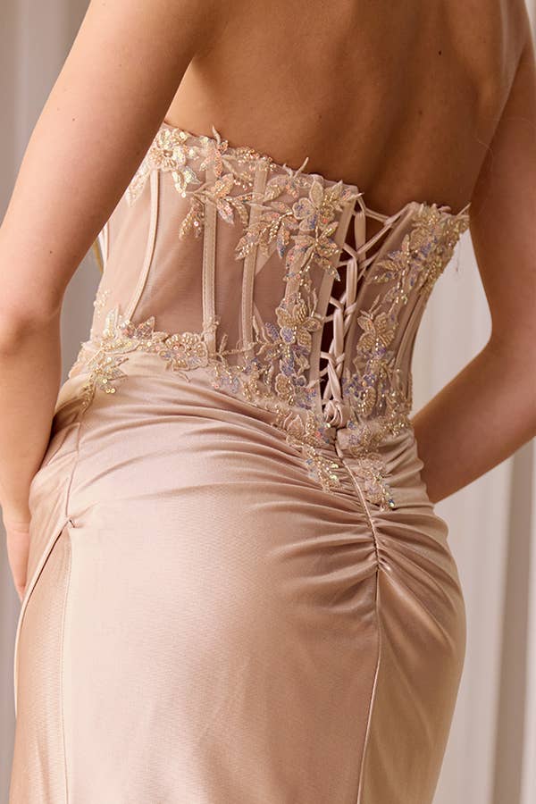 Babyfox Apparel – Großhandel Abendkleid – Damen – Schulterfreies Spitzenkleid mit Paillettenverzierung im Etui-Stil8