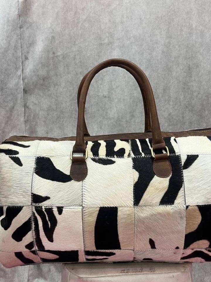 Serengeti Zebrafell Reisetasche für den Großhandel von Ganges Grain Inc