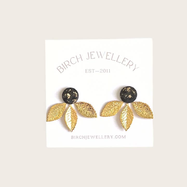 Birch Jewellery - Vente Boucles d'oreilles ear jackets/manchettes d'oreille (climbers) - Cache-oreilles en forme de feuille d'or4