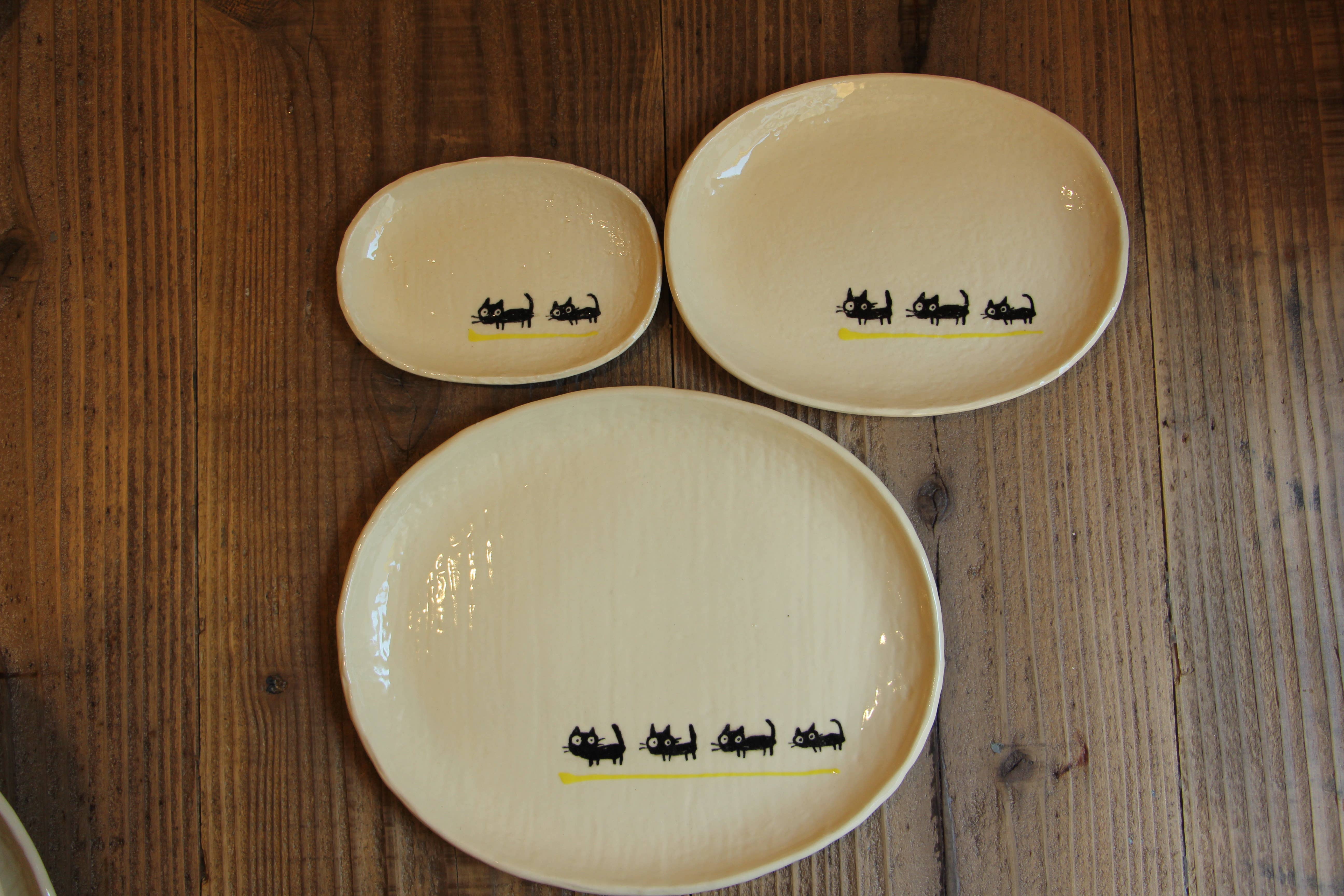 Japacolle — Japan Collections | See Latest News in "About" – Großhandel Essteller – Kind & Baby – Souen ovale Platte S mit Katzenmotiv10