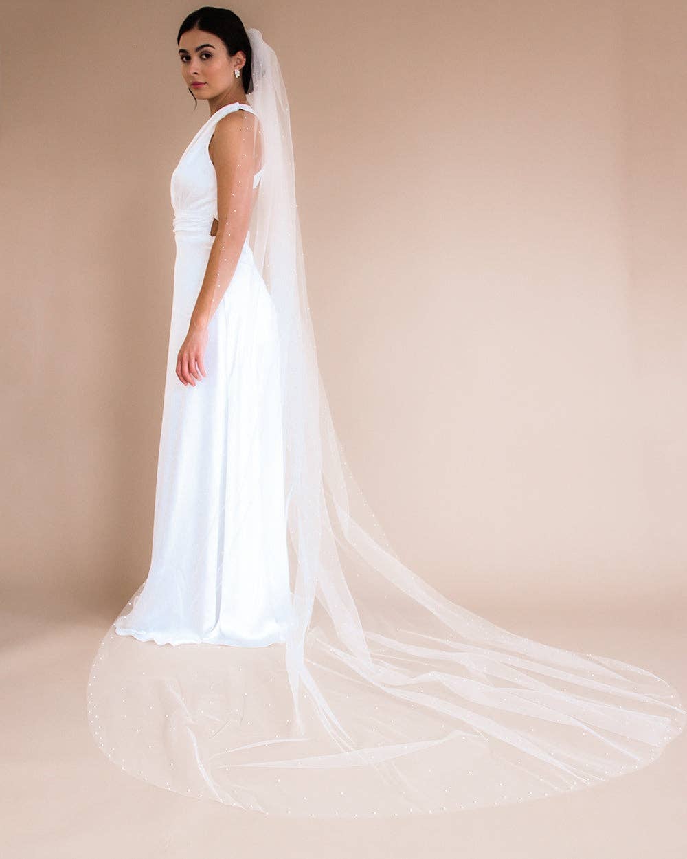 Dareth Colburn Designs - Vente Voile – femme - Voile de mariée Marcela avec perles dispersées6