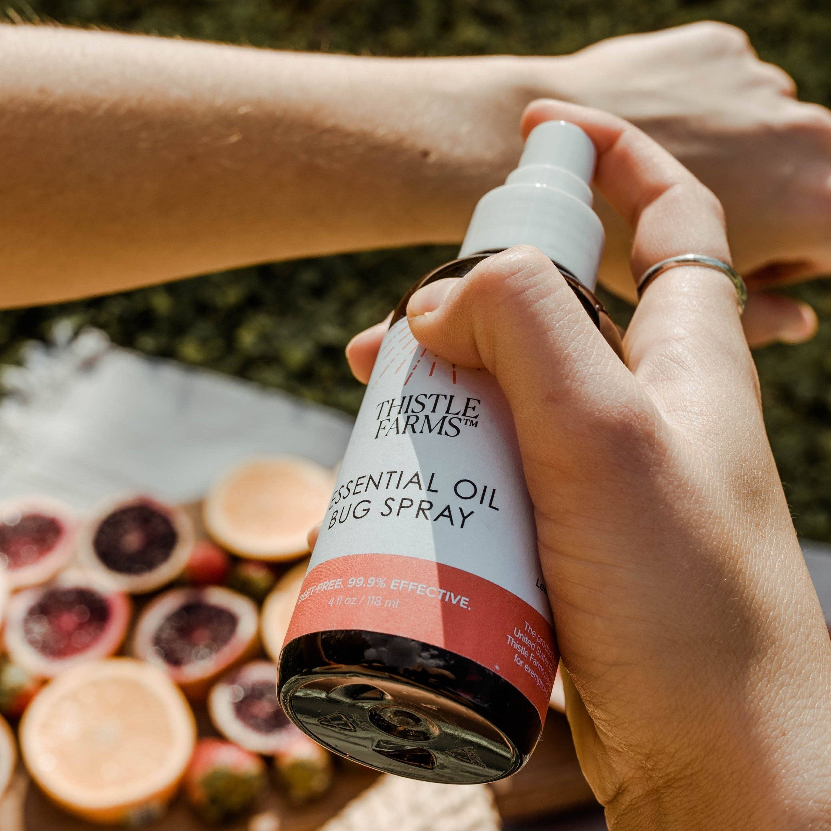 Thistle Farms - Vente Insectifuges - Présentoir insectifuge à base d'huiles essentielles7