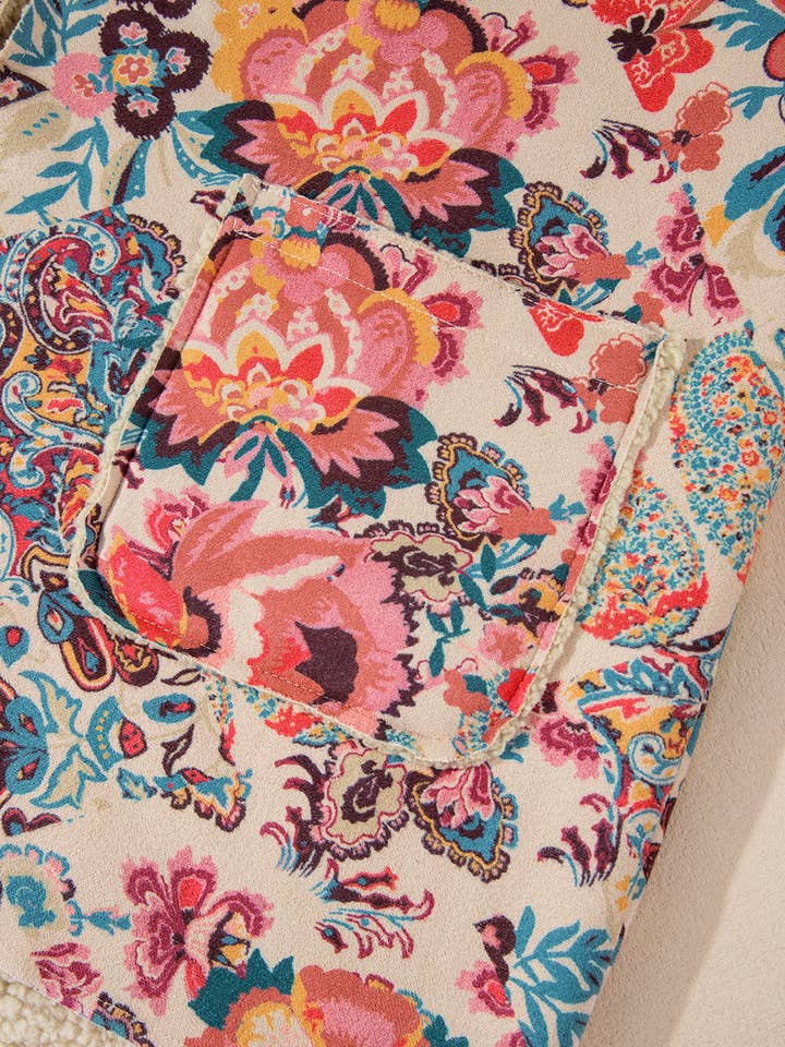 Lovesoft - Wholesale Jacket - Women's - Beige Vintage Paisley Floral Printed Sherpa Lined Hooded Jacket6