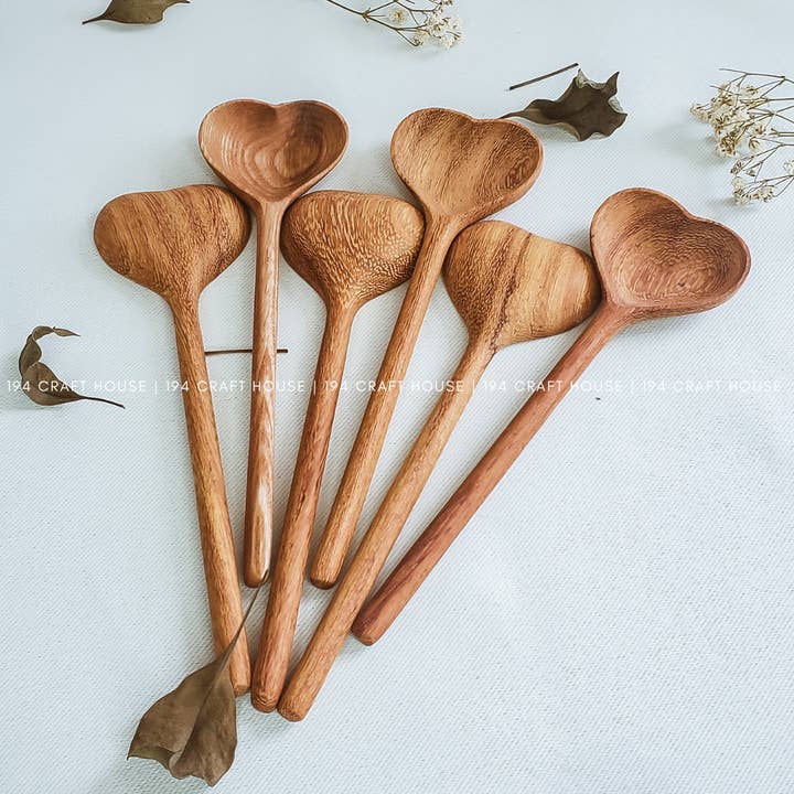 194 Craft House - Wholesale Kitchen Spoon - Straight Wooden Heart Spoon - Home Decor and Gifts3