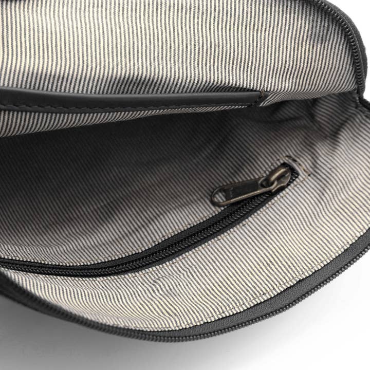 Black Zerimar Bolso Bandolera 100% Piel Medidas: 23X17X10 for wholesale on Faire3