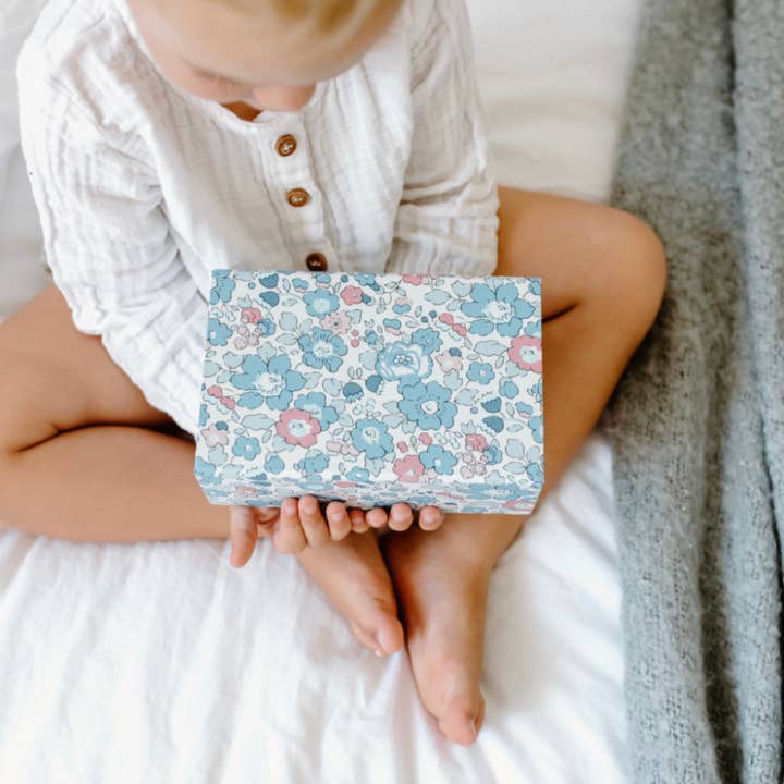 Caja Carla Hair Pretties para venta al por mayor de Josie Joan's