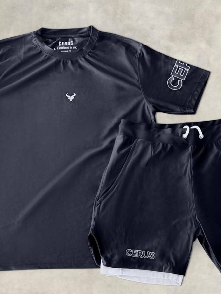 Cerus Sort Form Herre T-shirt for engroshandel hos Cerus Clothing