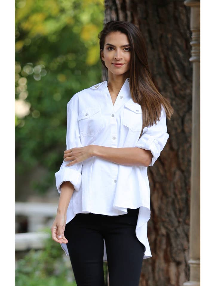 Nostalgia - Wholesale Button Down Shirt - Women's - N2N75-EMB DENIM BUTTON UP SHIRT WITH EMBROIDERED BACK DETAIL