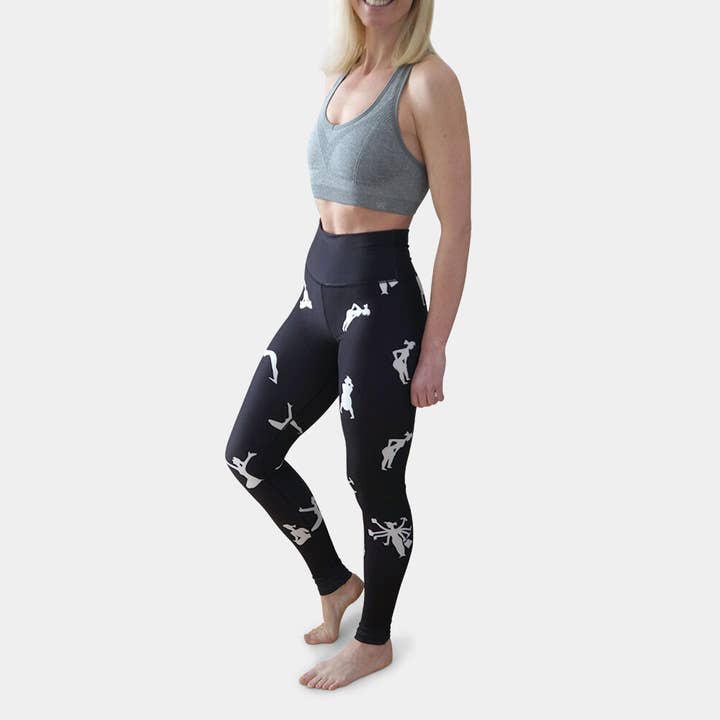 Legging de yoga écologique illustré à la main Calm & Chaos pour la vente par Blondie Mania