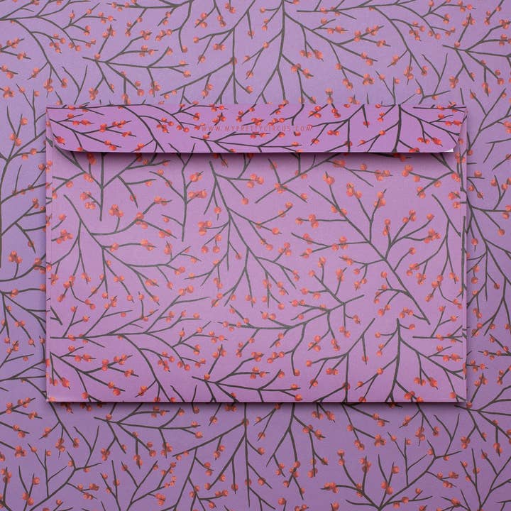 8 buste formato C6 con motivo di agrifoglio viola per la vendita all'ingrosso da parte di My Pretty Circus