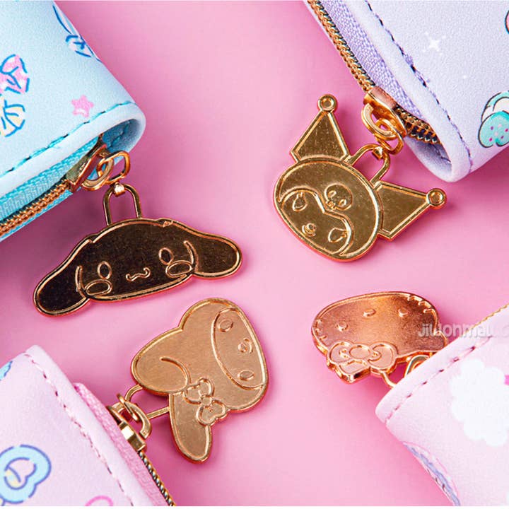K-Wonderland – wholesale Wallet – Women's – Sanrio Characters Gold Zipper Charm Wallet Card Money Pouch6