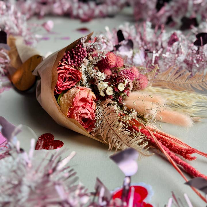 The Gardeners Wife - Wholesale Dried/Pressed Flowers - Be Mine Bouquets - la Vie en Rose!4