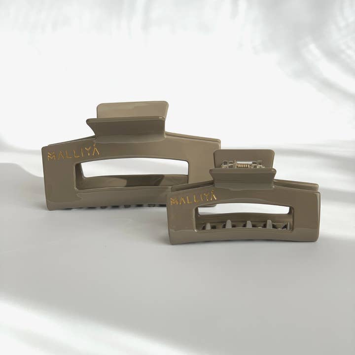 Large Claw Clip - Latte for wholesale on Faire3