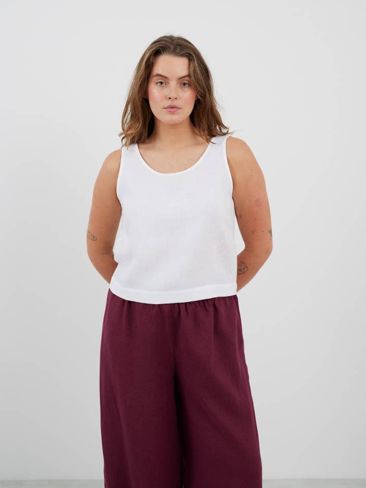 Débardeur en lin Cali pour la vente par Love and Confuse