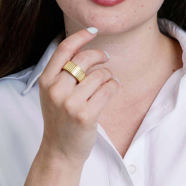 Gold Nova Ring for wholesale on Faire