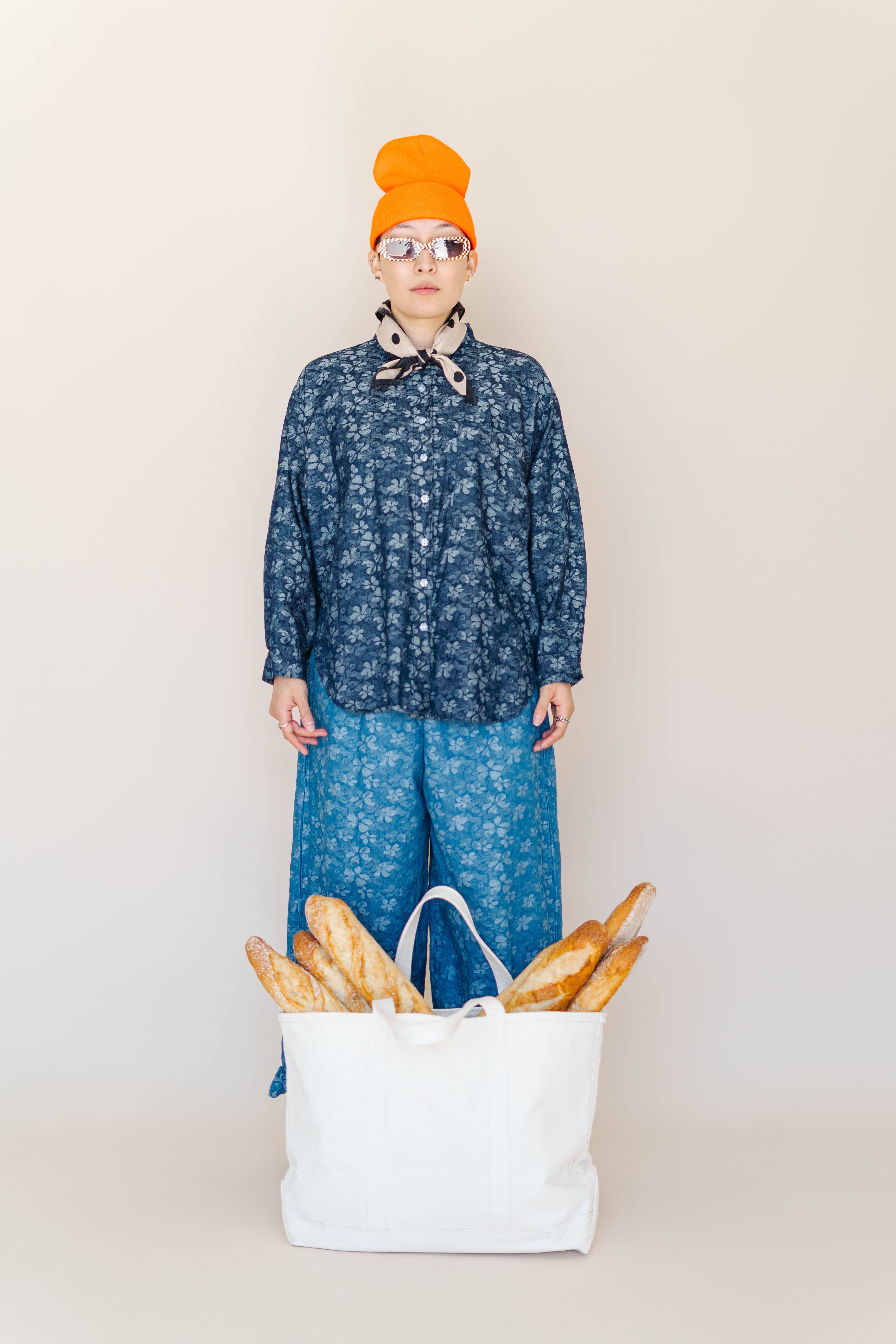 Nettle Studios - Wholesale Button Down Shirt - Unisex - Size Inclusive Plus Size Unisex Floral Chambray Button Up17