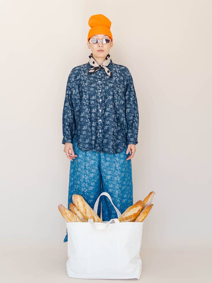 Nettle Studios - Wholesale Button Down Shirt - Unisex - Size Inclusive Plus Size Unisex Floral Chambray Button Up17