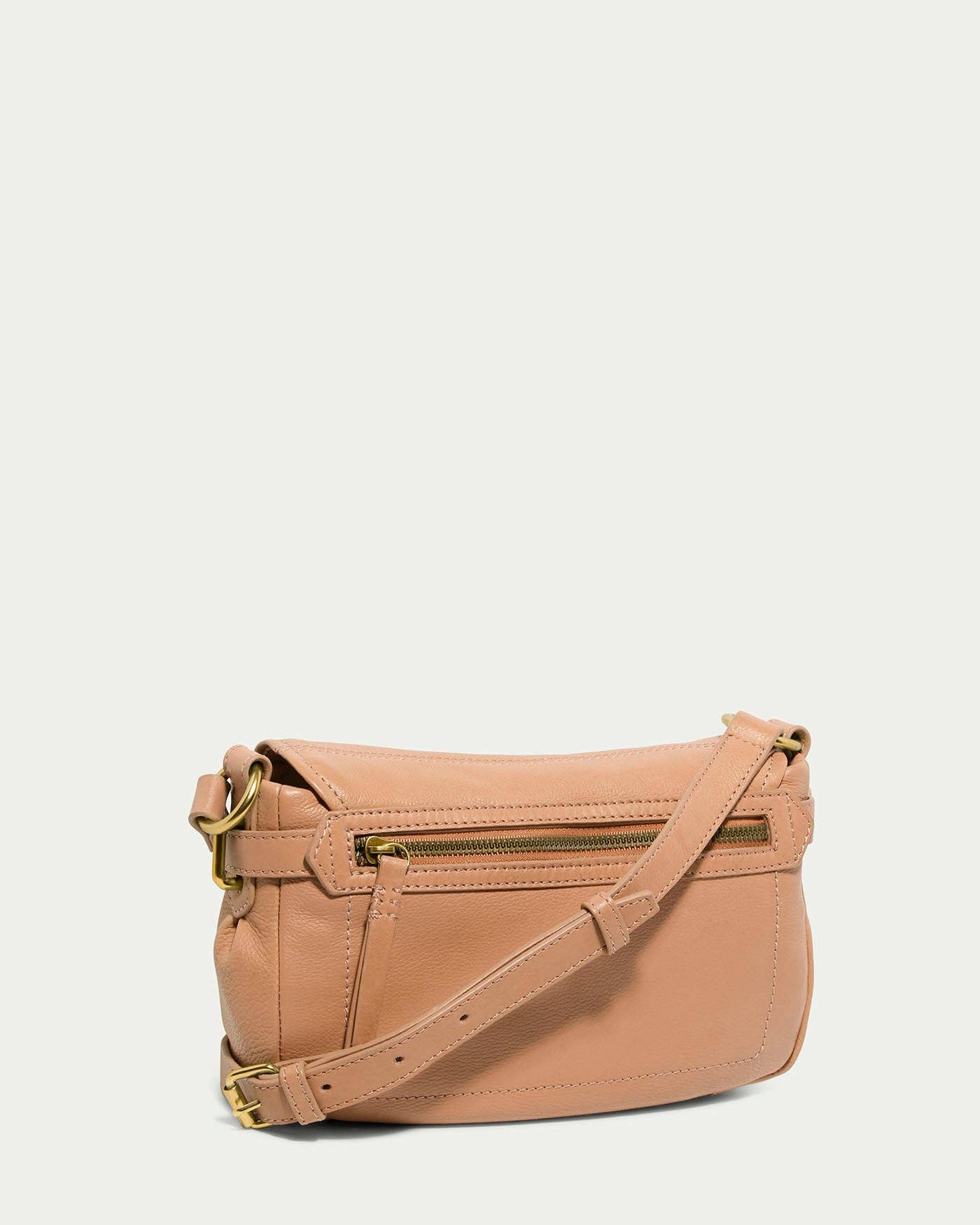 American Leather Co - Wholesale Crossbody Bag - Women's - Carter Crossbody4