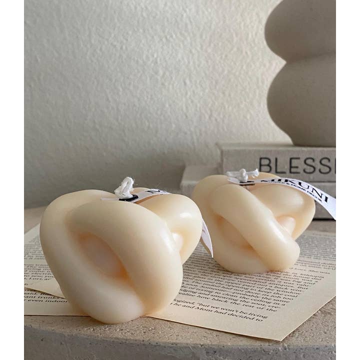 MikuniCandle - Wholesale Novelty Candle - Sculptural Knot Tube Rope Candle for Home Decor1
