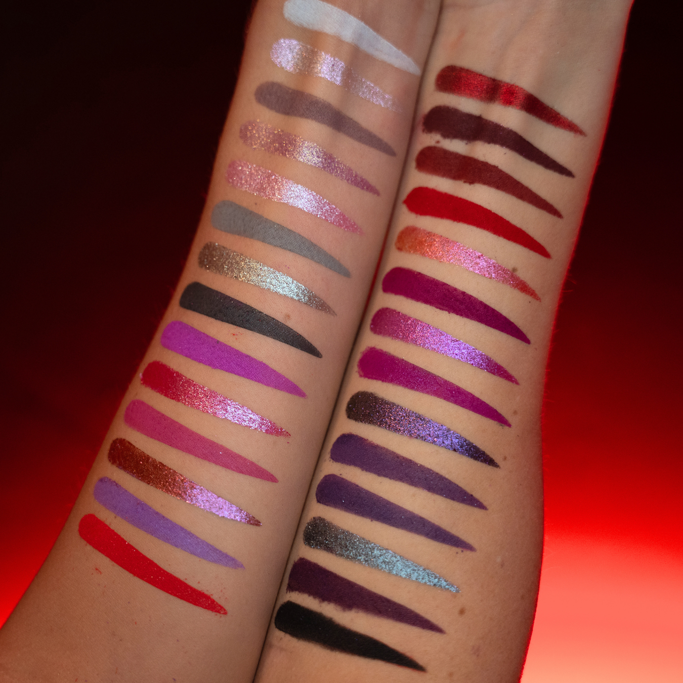 Jolie Beauty – wholesale Eyeshadow palette – Tainted Palette5