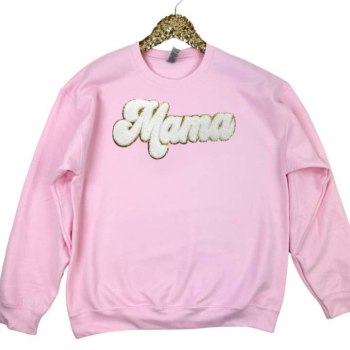 Weißes Gildan-Sweatshirt mit Mama-Patch aus Chenille für den Großhandel von Nikkilynn Wholesale