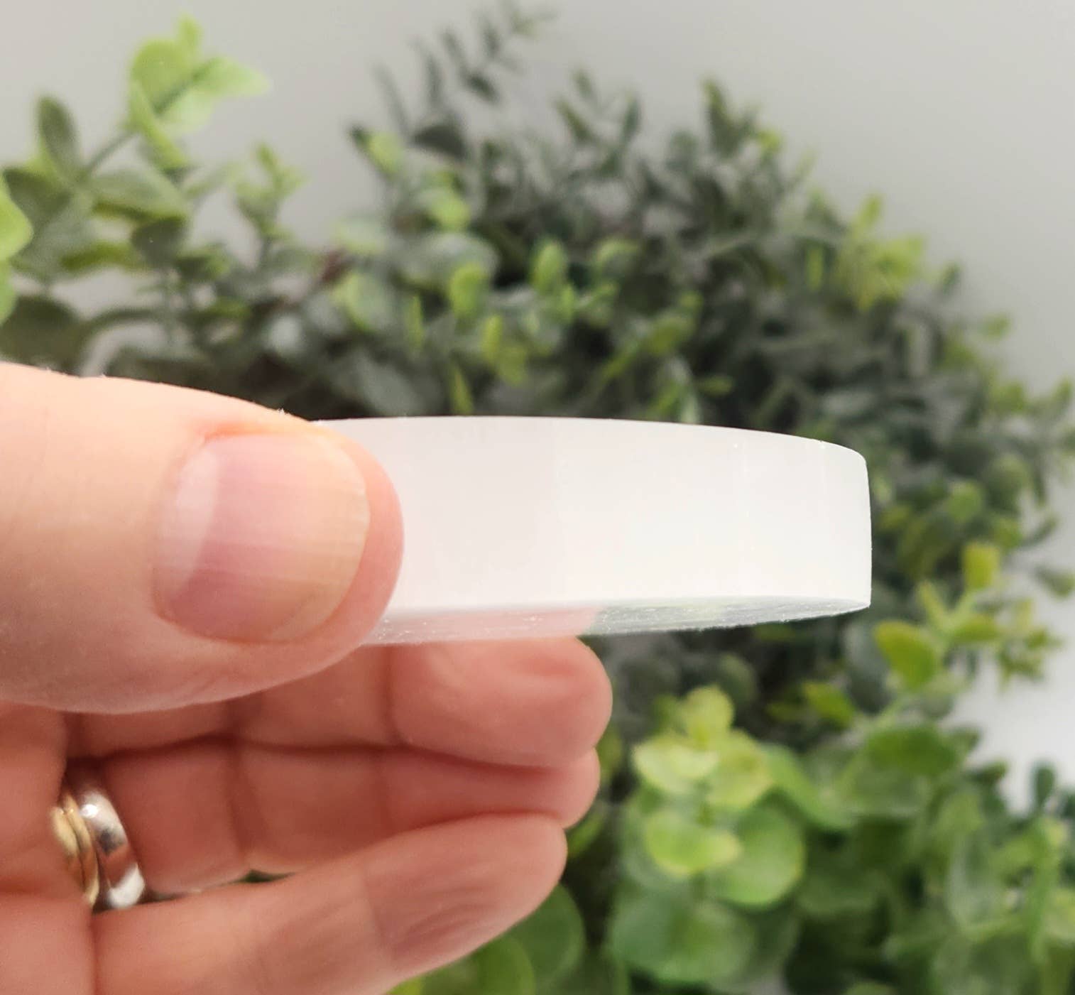 Meraki Gemstones – wholesale Spiritual stone/crystal – Selenite Charging/Cleansing Plate/Coaster Round-Plain - 7cm3