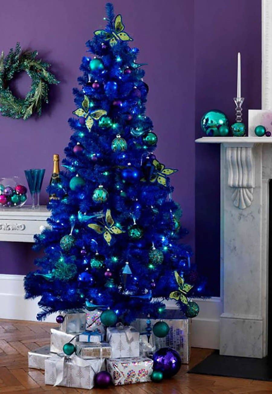 Perfect Holiday - Wholesale Artificial Christmas Tree - 6' Blue Canadian Pine Christmas Tree with Metal Stand1