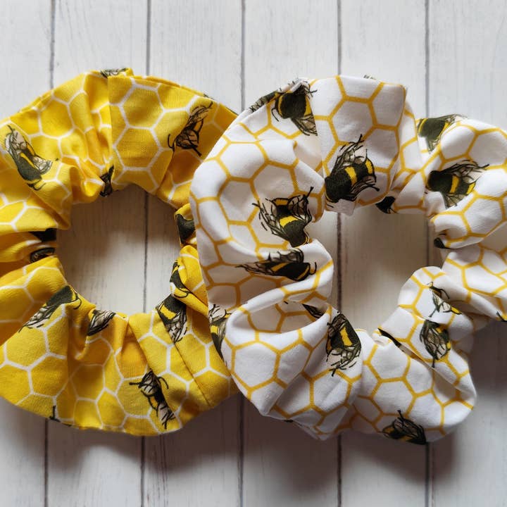 Scrunchie abeja miel, accesorio para el pelo en forma de panal para venta al por mayor de Hannah and me