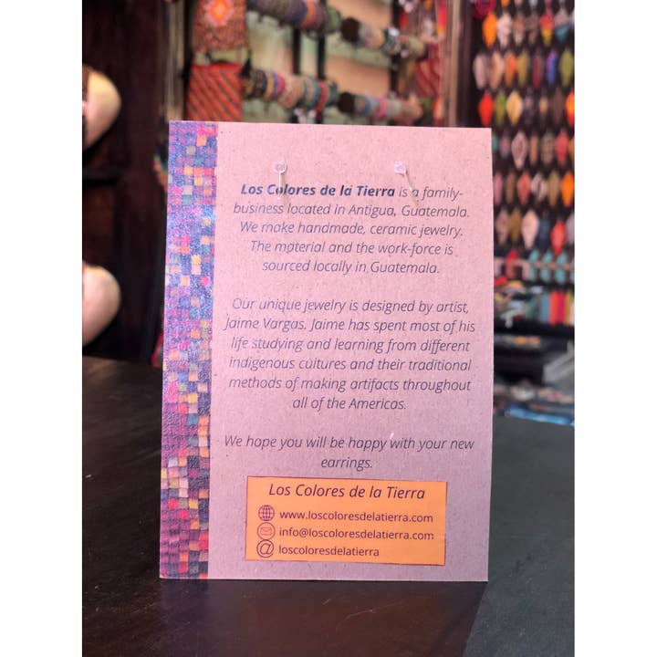 Los Colores de la Tierra - Vente Boucles d'oreilles pendantes - Boucles d'oreilles en perles d'argile faites à la main au design miroir Barbie5