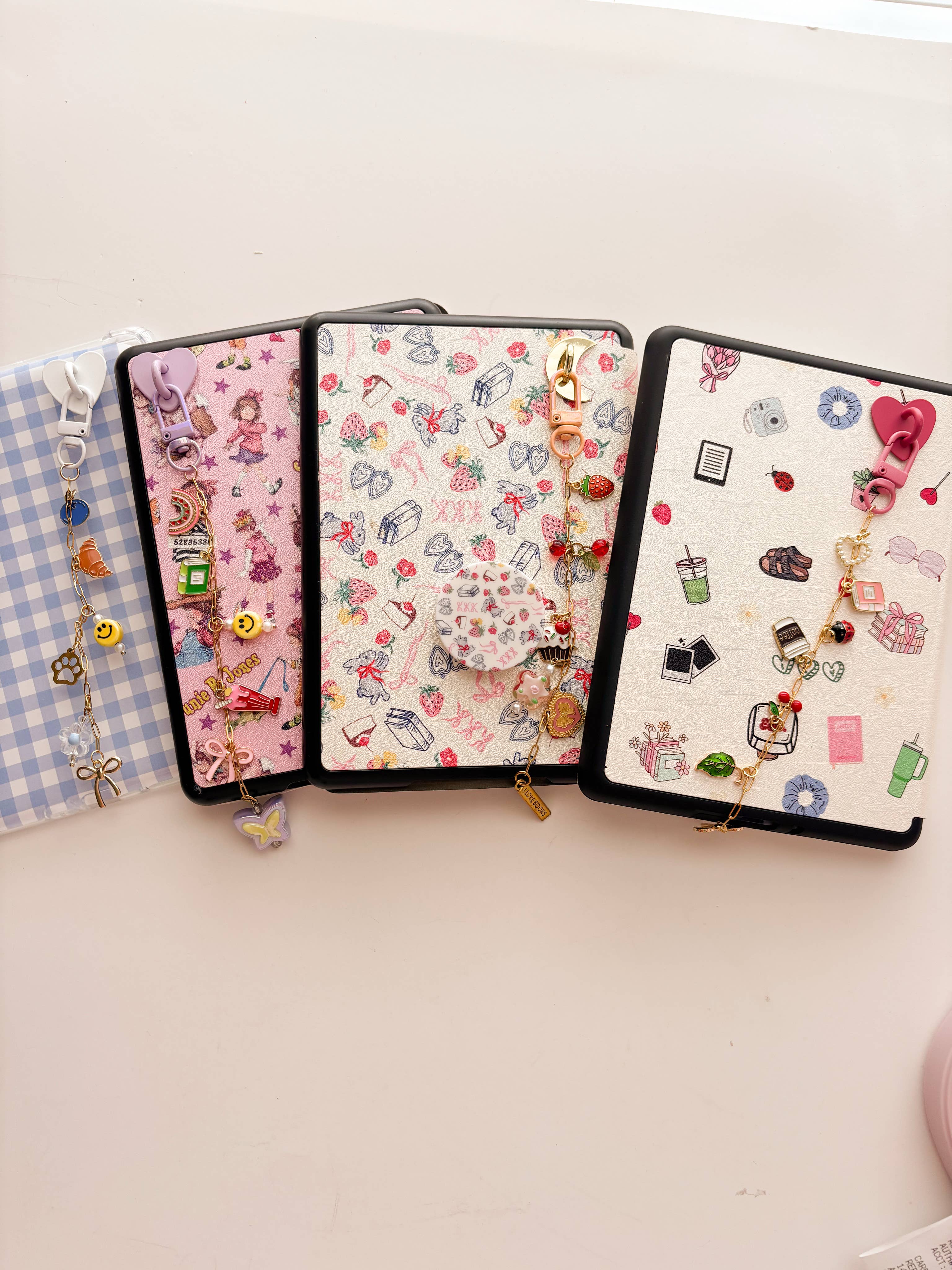 Lover's Library - Wholesale Individual Charm/Pendant - Whimsical Kindle Charm2