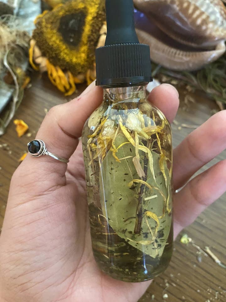 Cosmic Awareness Oil for wholesale by Fey Herba Organics LLC