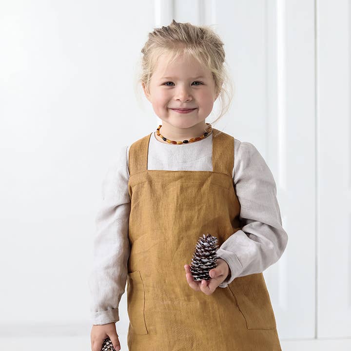 Epic Linen - Wholesale Apron - Kids - Kids Linen Pinafore Apron3