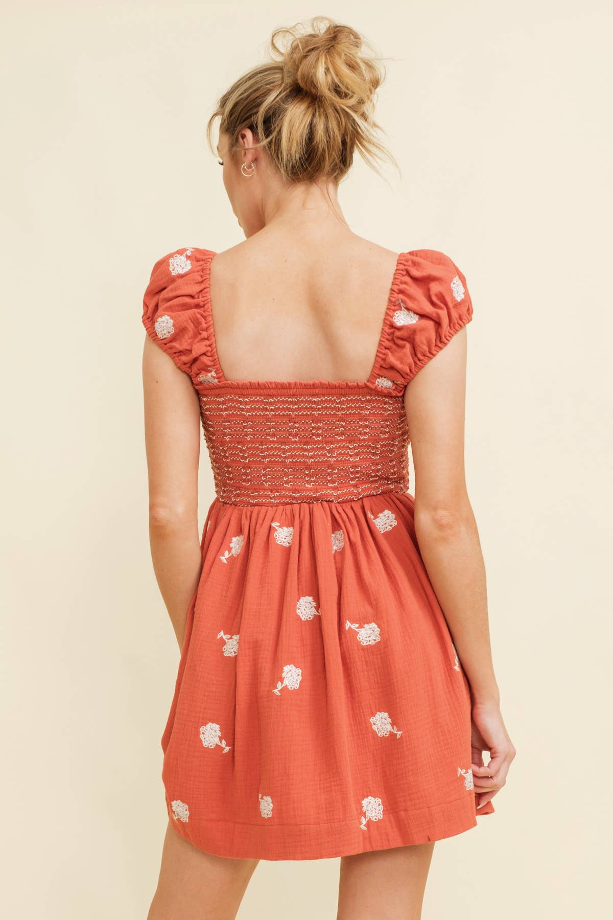 Cloud Ten - Wholesale Dress - Women's - CD13363 - FLORAL EMBO DRESS6