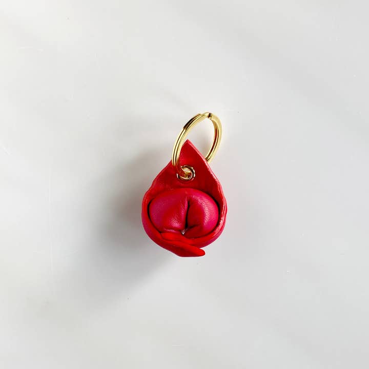 Melo Melo - Wholesale Keychain - Women's - Handcrafted Leather Tortellini Keychain - Realistic Pasta