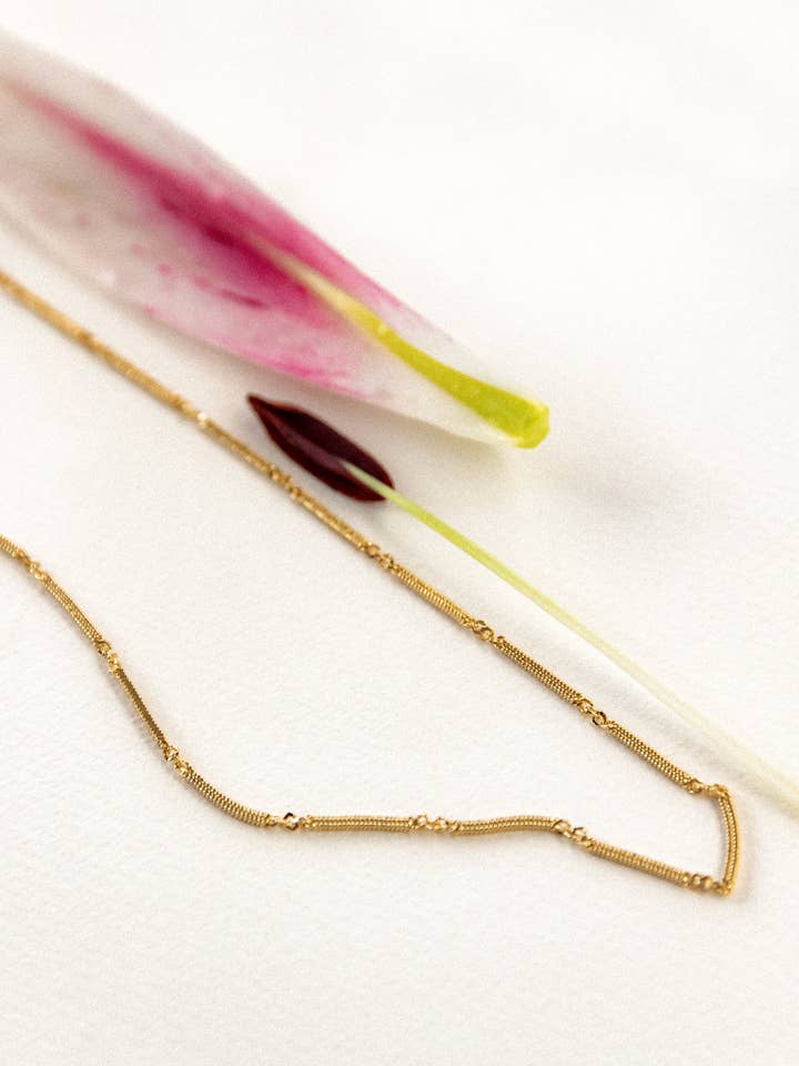 Isaure necklace for wholesale by ENNATO