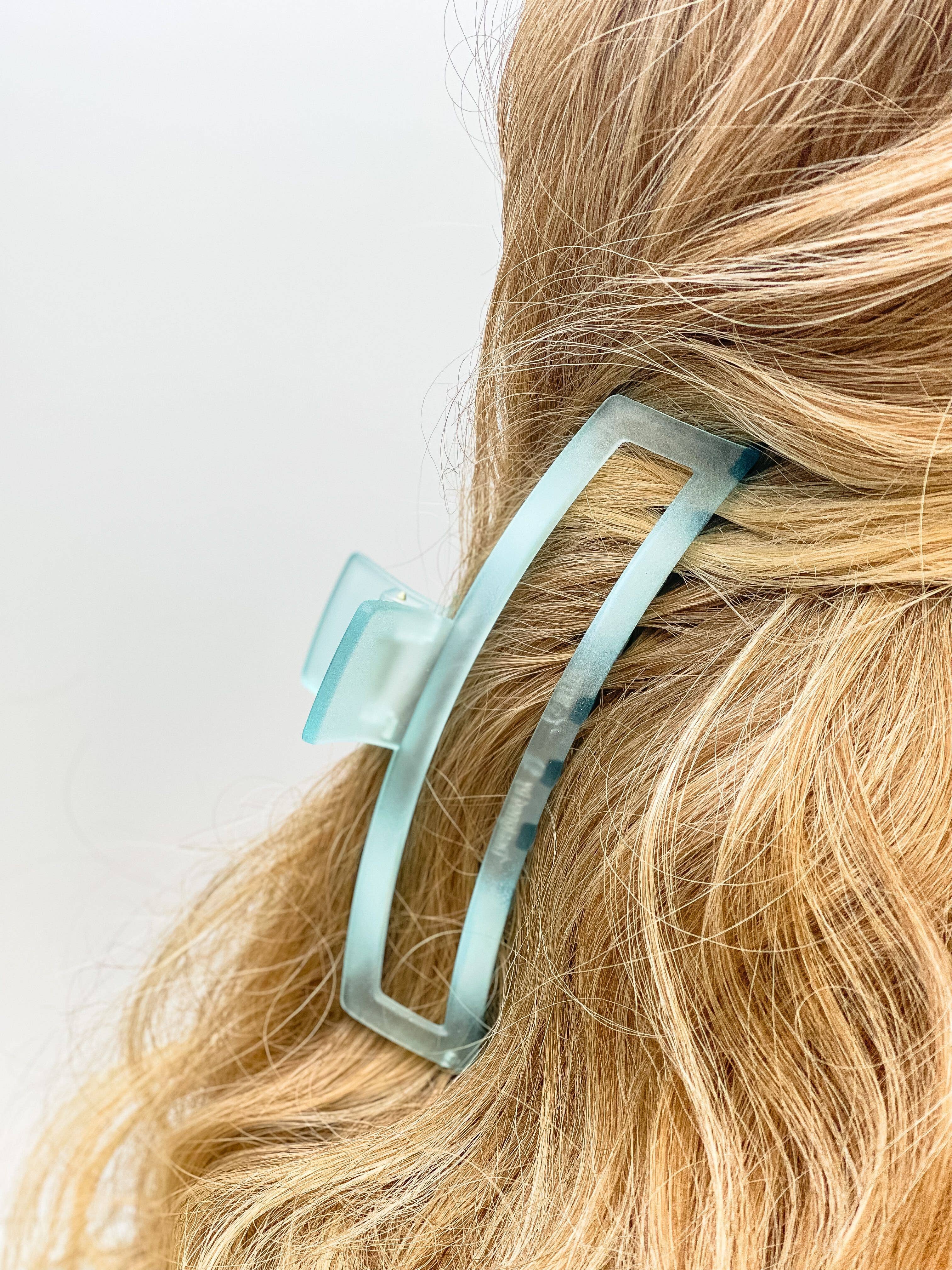 Prep Obsessed Wholesale - Wholesale Hair Clip - Women's - Giant Frosted Claw Clip8