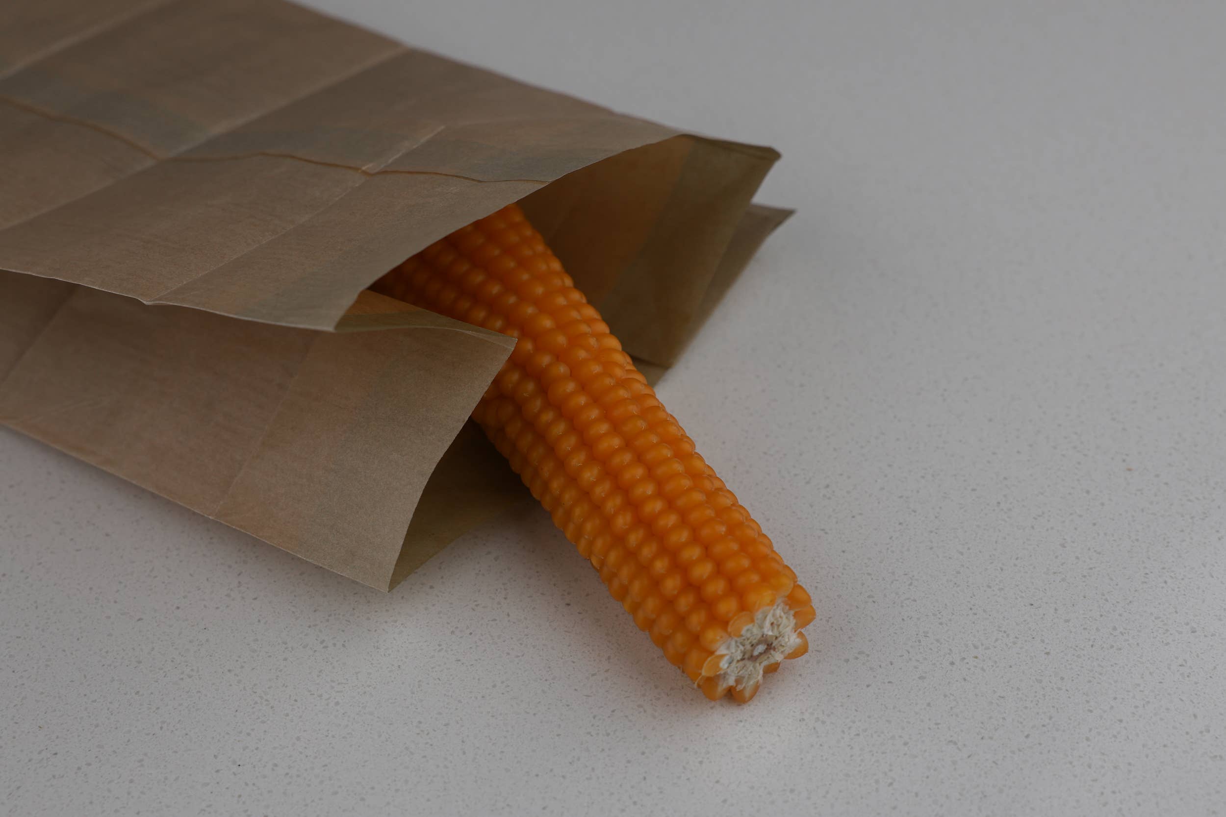 Amish Country Popcorn - Wholesale Popcorn - Yellow Popcorn Microwave Cobs4