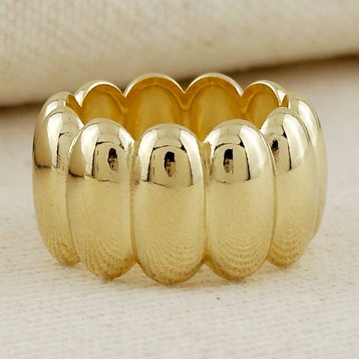 18k Gold Filled Oversized Scalloped Ring for wholesale by GoldFi