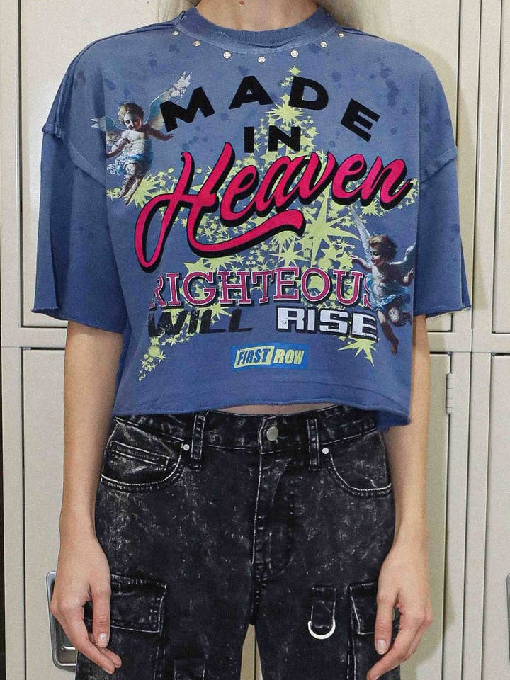 FREMSTILLET I HIMLEN RETFÆRDIG VIL AFKORTET TEE for engroshandel hos First Row