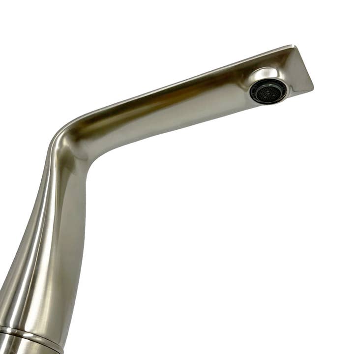 2626 Designs - Wholesale Kitchen Tool/Gadget - Faucet with White Rock Crystal Handle14