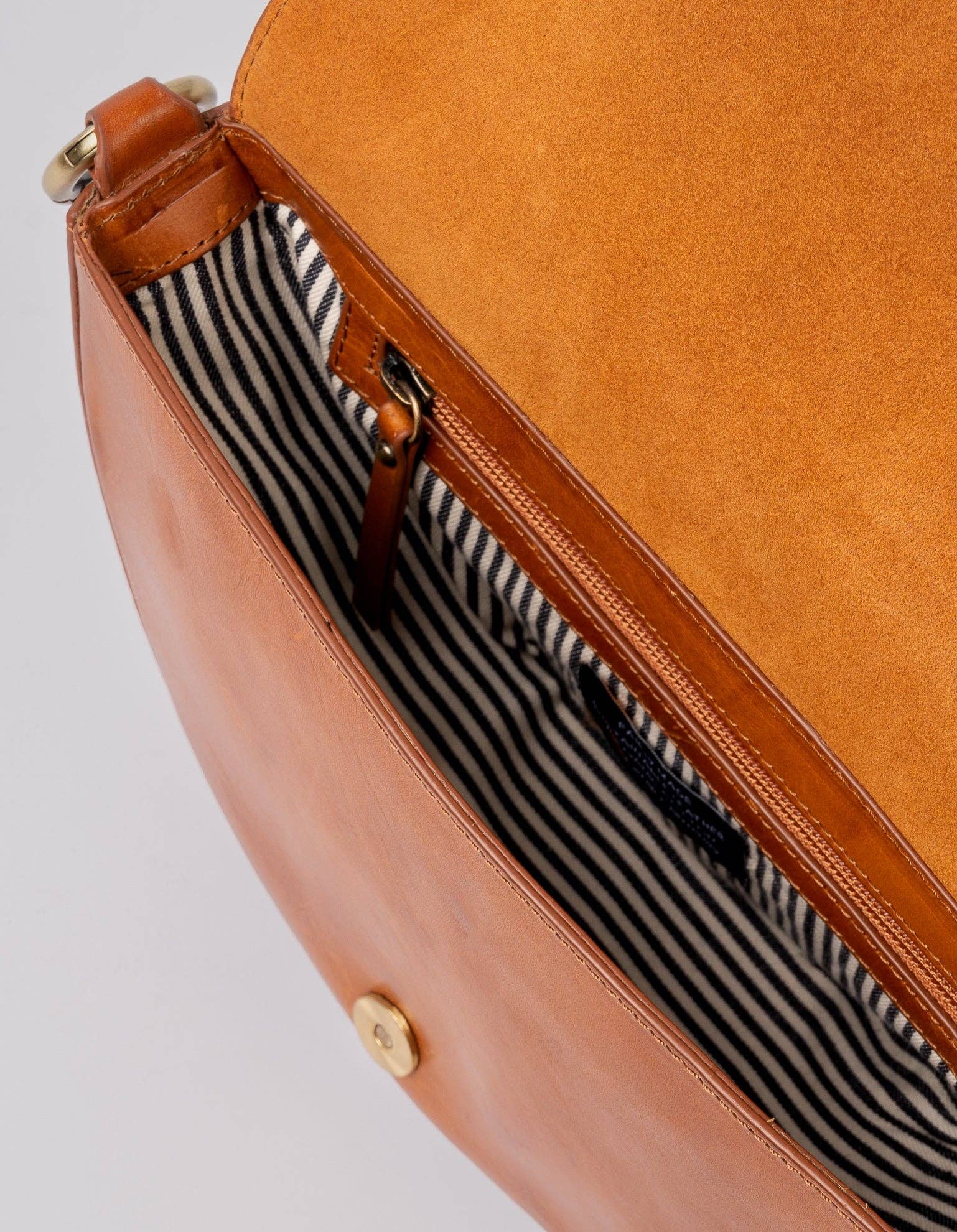 O My Bag - Wholesale Crossbody Bag - Women's - Laura - Cognac Classic Leather5