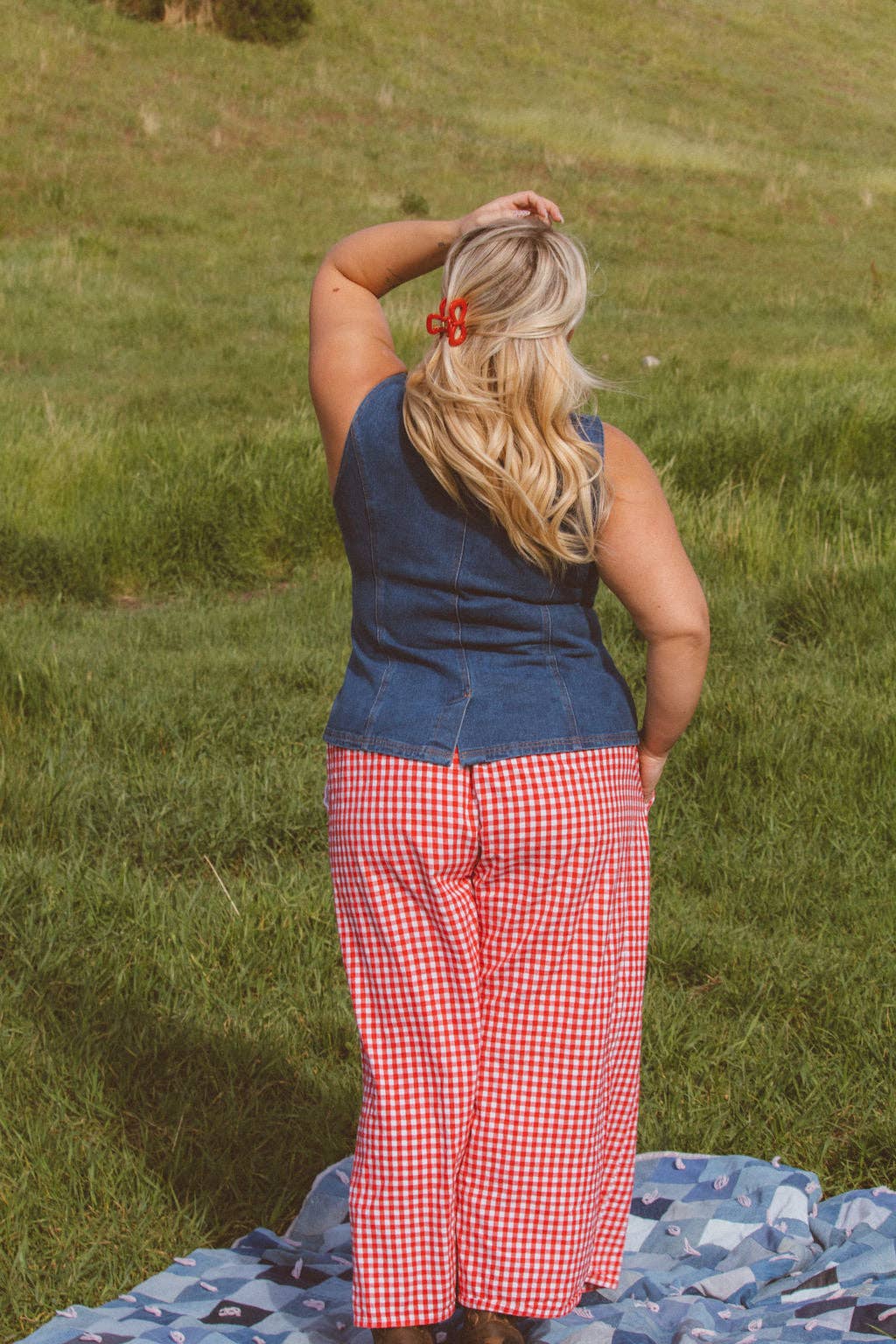 Shop Andi - Wholesale Hair Clip - Women's - Cherry Red Bow Claw Clip3