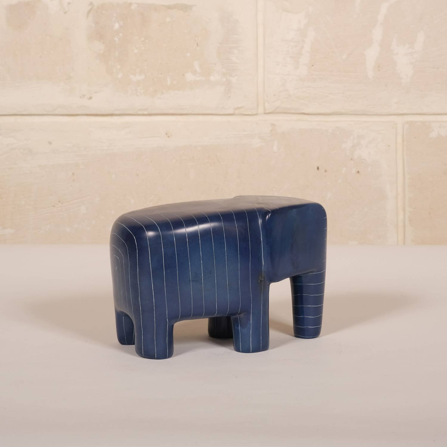 AS'ART a sense of crafts – Engroshandel Pyntefigur – Elefant håndlavet i Kenya af Kisii-sten2